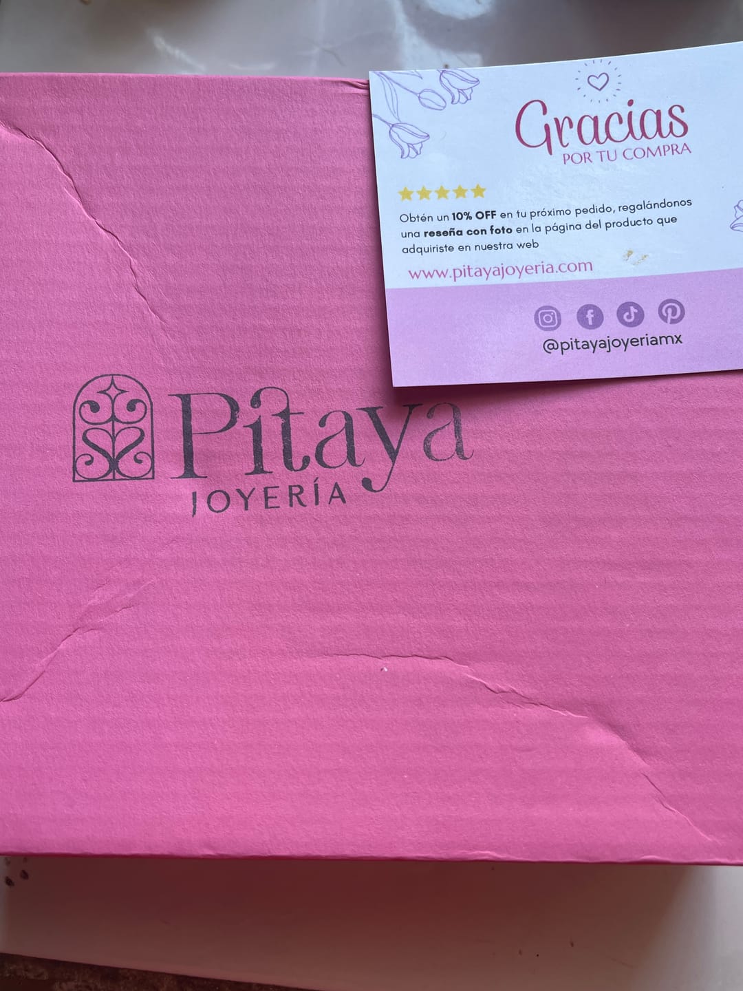 Customer photo review of Relicario Love Personalizado