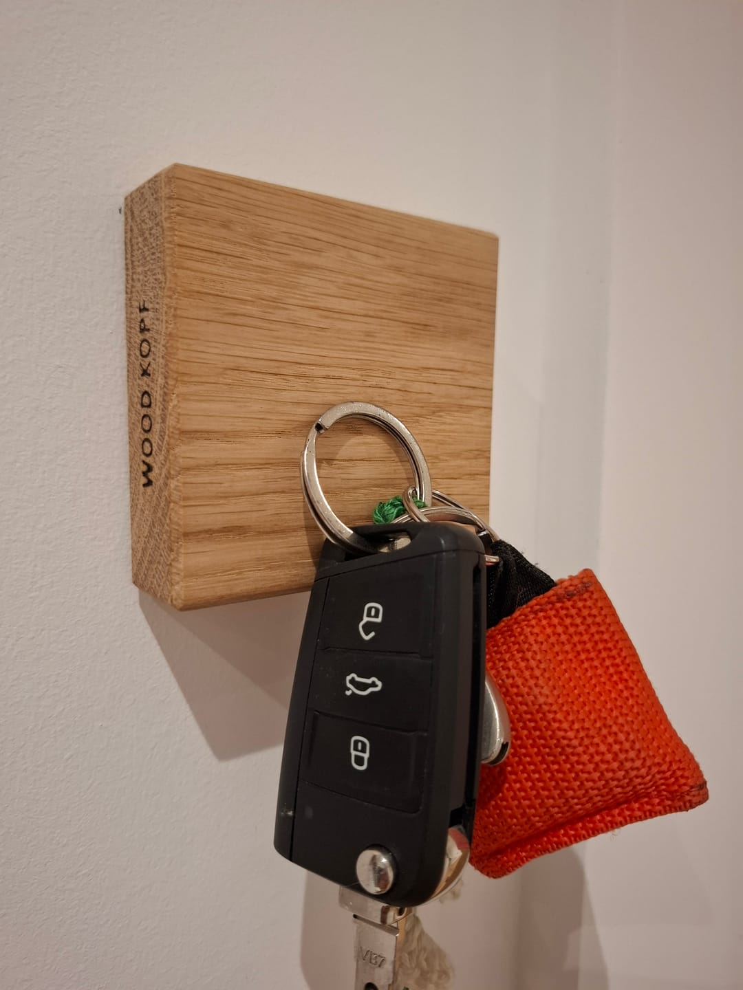 Customer photo review of Magnethalter CUBE