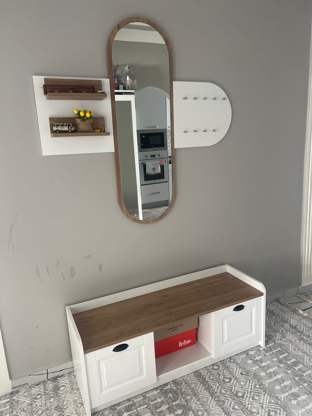 Customer photo review of Rani P2 Modern Ayakkabılık Ayakkabı Dolabı  Renk: Beyaz - S. Ceviz M1