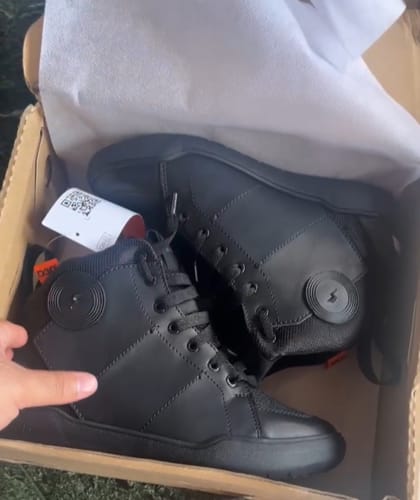 Customer photo review of Clan Scout (Black)