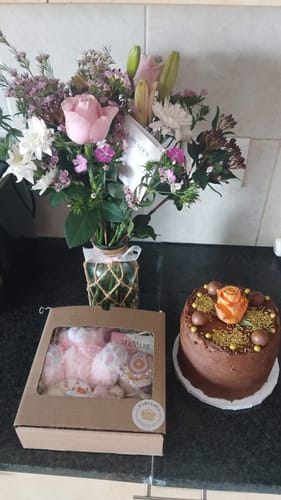 Customer photo review of Teddy Comfort Care Box