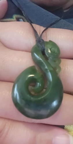 Customer photo review of Genuine NZ Greenstone Maori Manaia Necklace