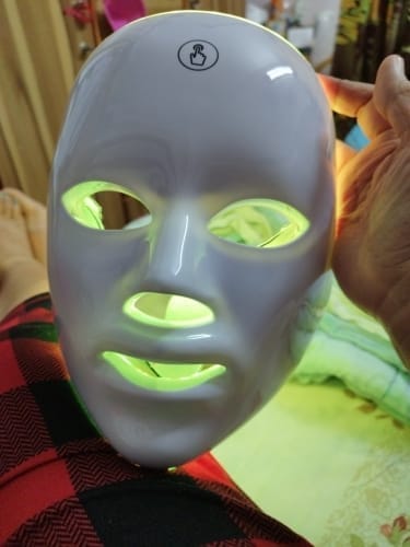 Customer photo review of Ergonomist ® LED Face Mask