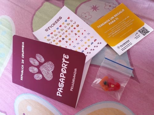 Customer photo review of Pasaporte Para Mascotas