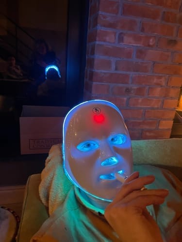 Customer photo review of Ergonomist ® LED Face Mask