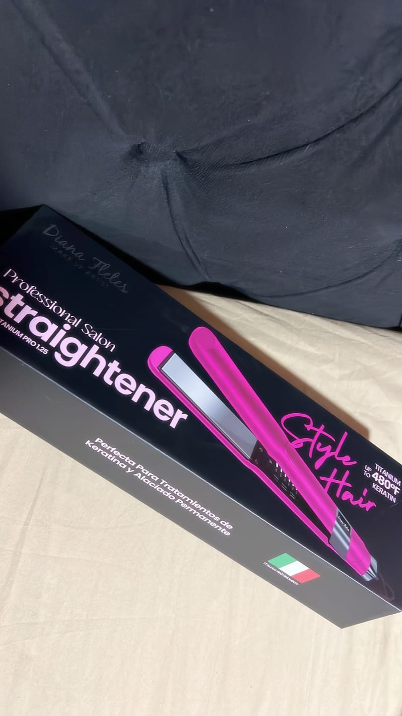 Customer photo review of Plancha Profesional Titanium con Tecnología Italiana Diana Fletes