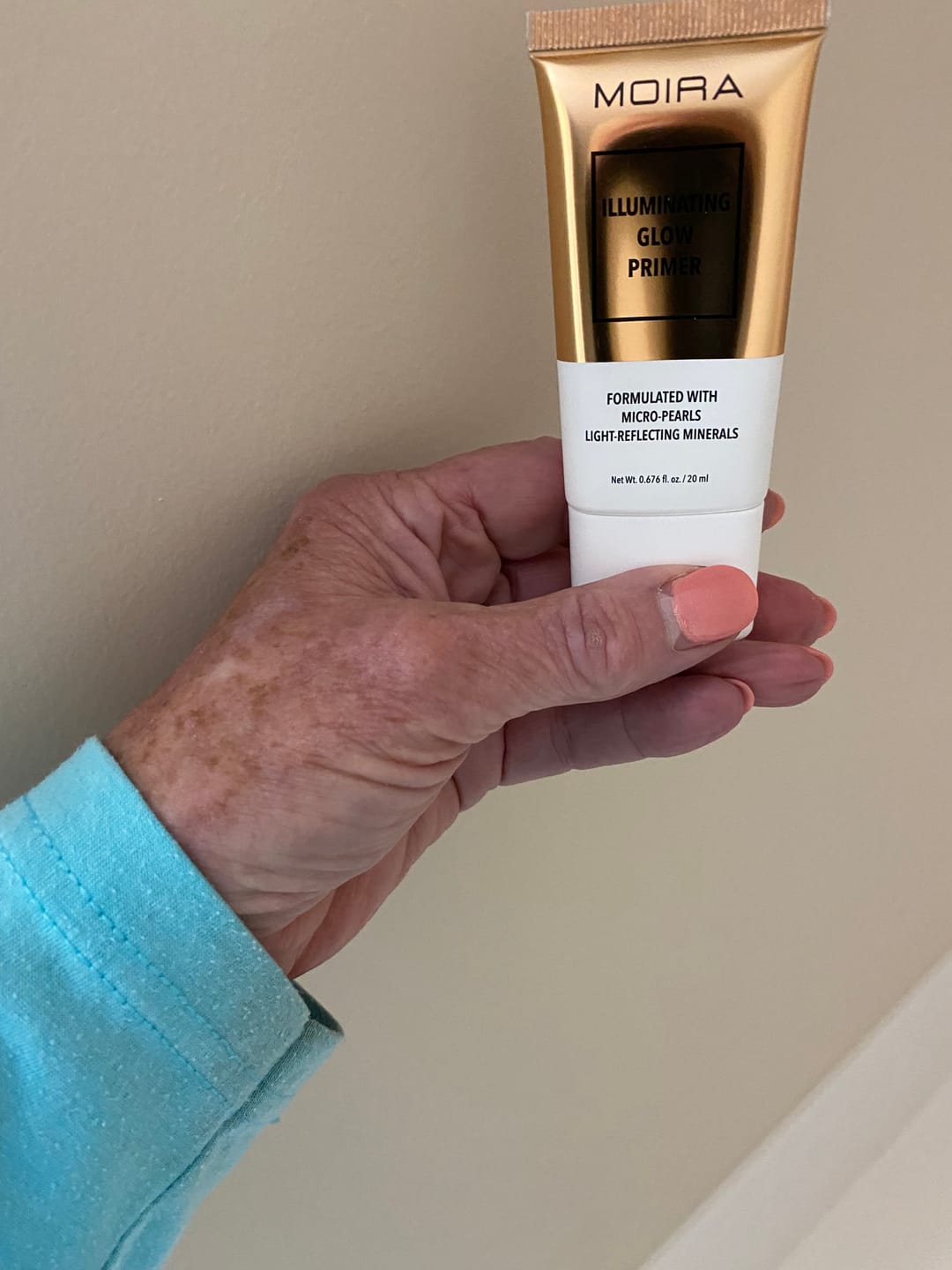 Customer photo review of Complete Facial Primer (001, Smoothing Primer)