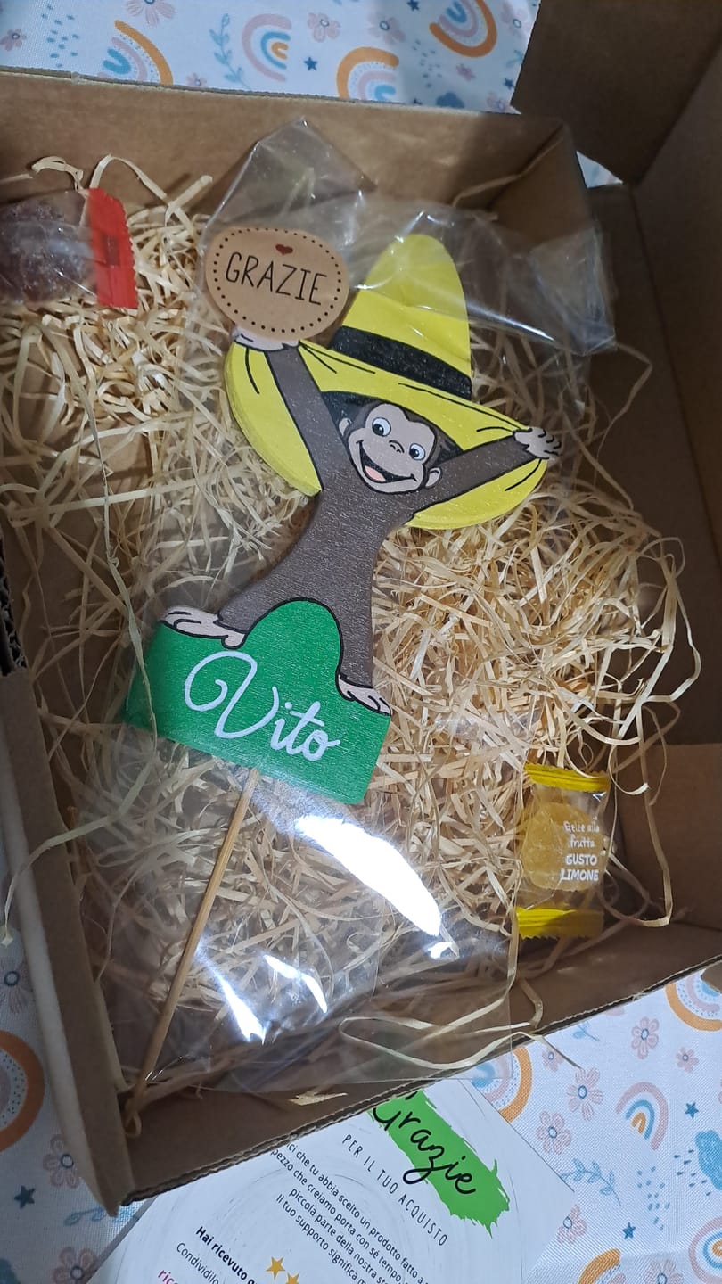 Customer photo review of Cake topper - Decorazione in legno per torte