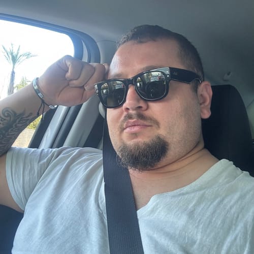 Customer photo review of Lentes De Sol Rb Mega Wayfarer Rb0840s Negro Brilloso Verde G15