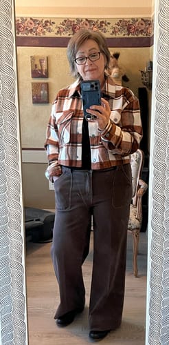 Customer photo review of Judy Blue High-Waist Wide Leg Brown Jeans W/ Front Patch Pockets
