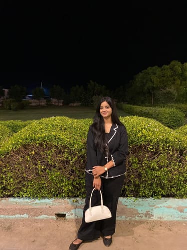 Customer photo review of GRACE BLACK 3  PCS BLAZER SET