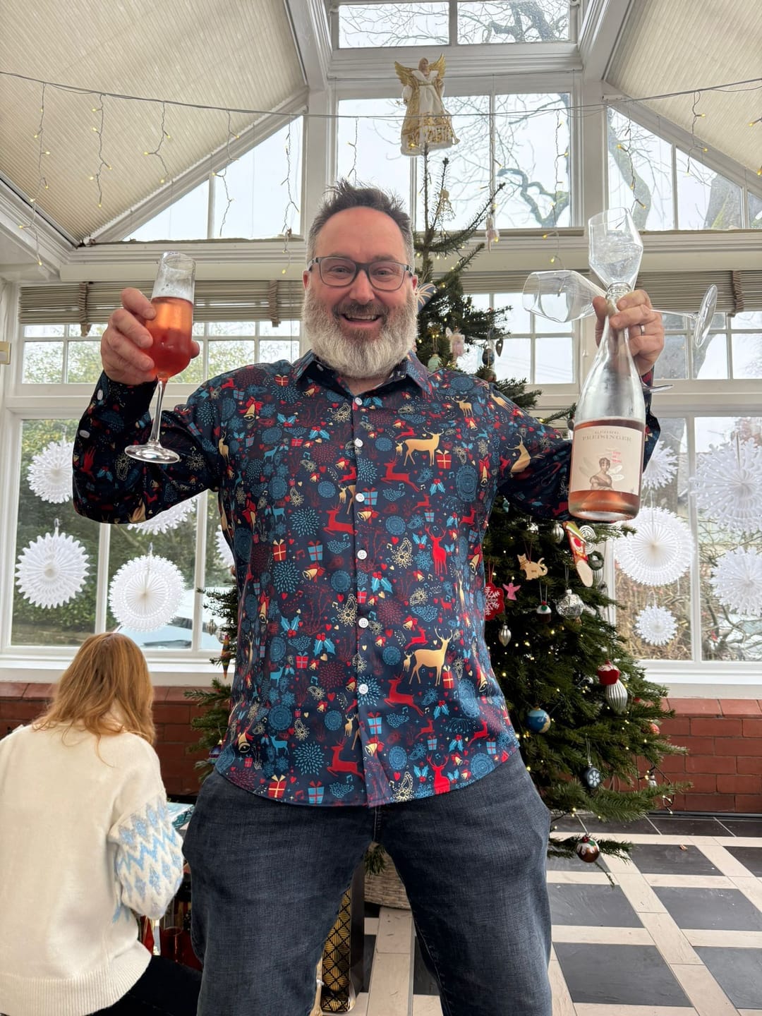 Customer photo review of Men's Vintage Christmas reindeer Printed Holiday Long Sleeve Shirt