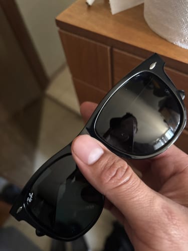 Customer photo review of Lentes De Sol Rb Wayfare Rb2140n Negro Brilloso Gris Degradado