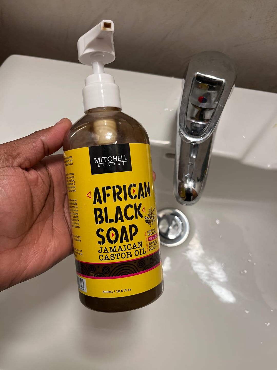 Customer photo review of African Liquid Black Soap with Jamaican Castor Oil 500 ml (New)