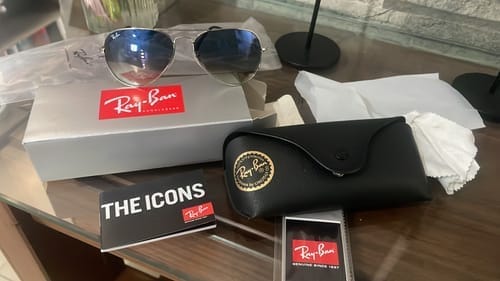Customer photo review of Lentes De Sol Rb Piloto Aviado Rb3025n Plateado Azul Degradado