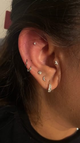 Customer photo review of Piercing Service