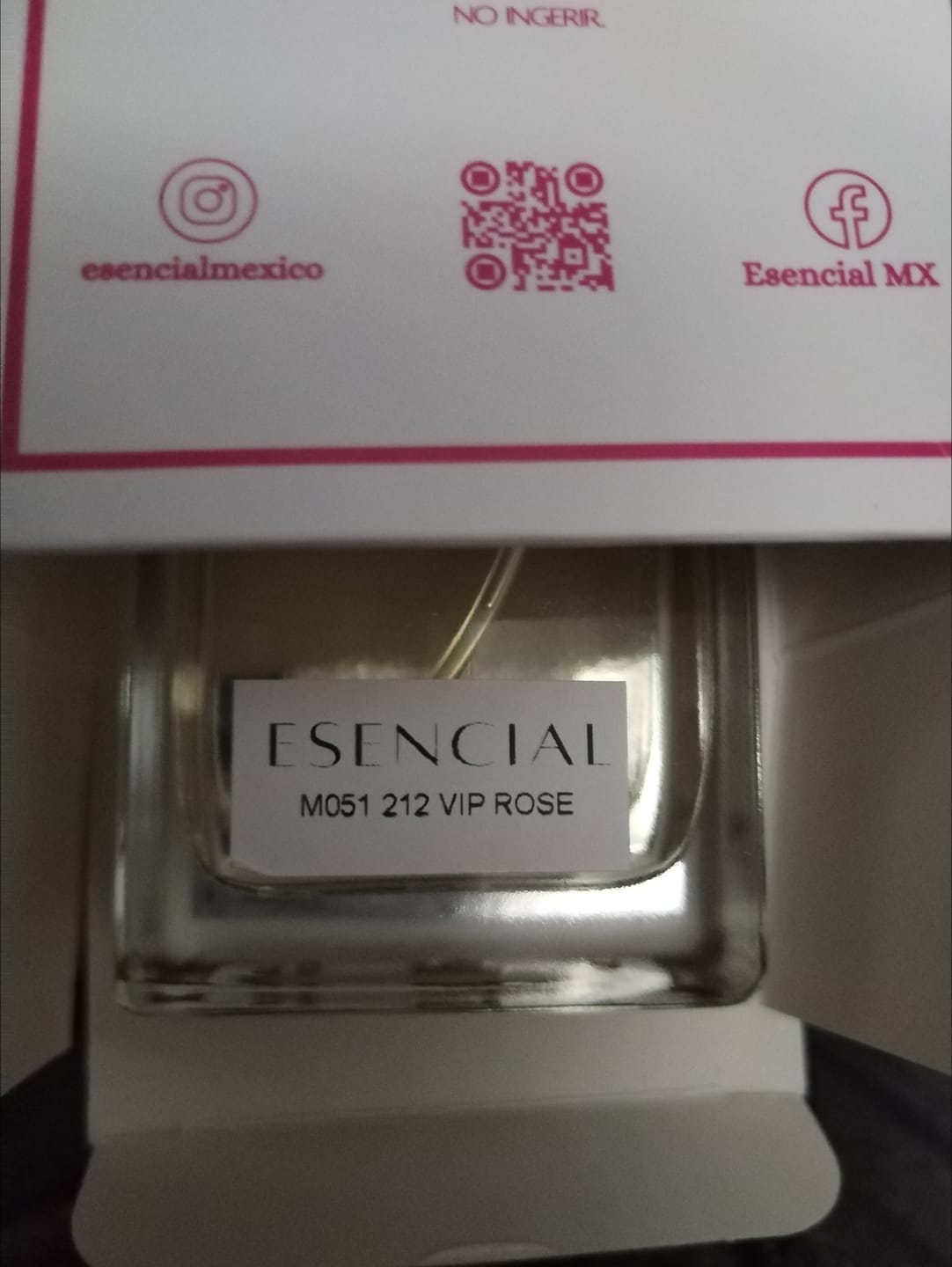 Customer photo review of M051 Inspirado en: 212 VIP Rose - Carolina Herrera