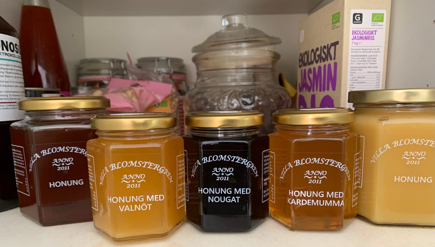 Customer photo review of Höstens honungspaket – 5 burkar + honungspinne & fri frakt! 🍯🍂