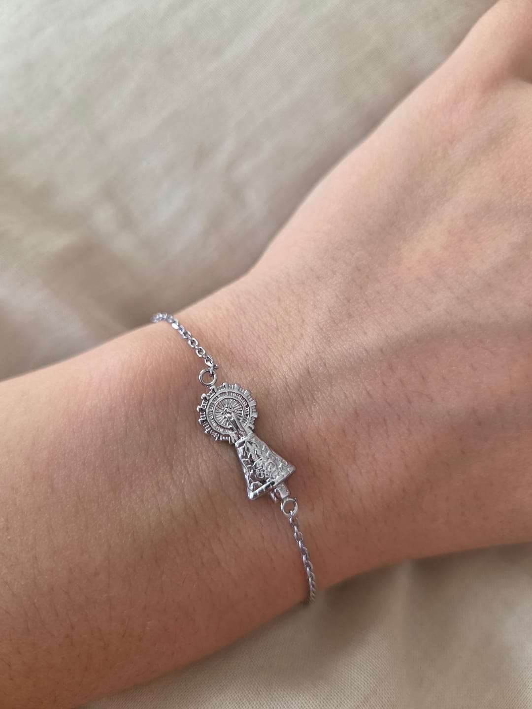 Customer photo review of Pulsera Virgen del Pilar
