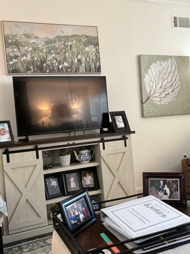 Customer photo review of Ethereal Bloom v20 Wall Art – Bold Leaf Design for Modern Bedroom & Living Room Décor