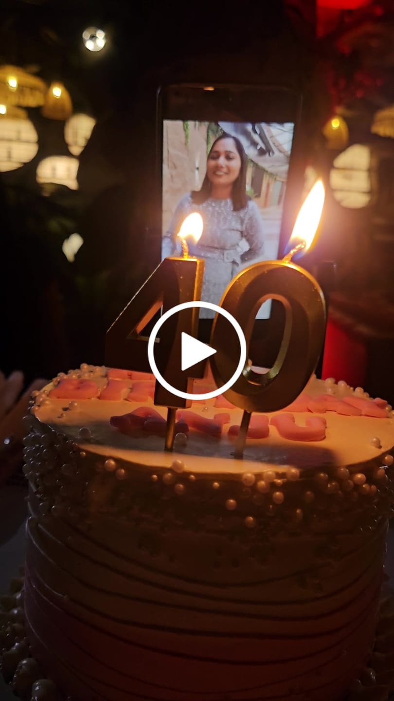 Customer video review of White Ombre Pearl Cake