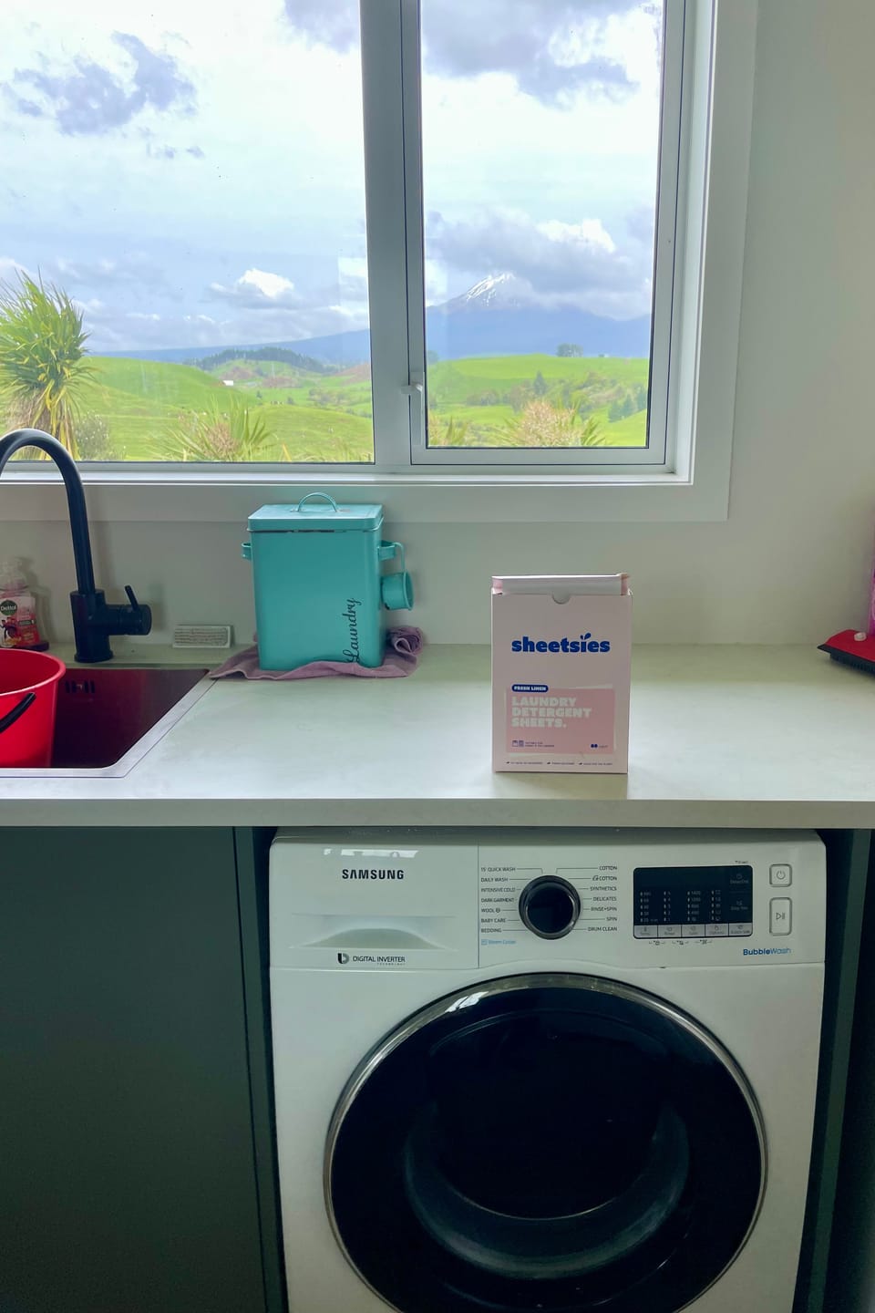 Customer photo review of Sheetsies Bundle - Laundry 80pk, Dishwash 80pk, Toilet 30pk.