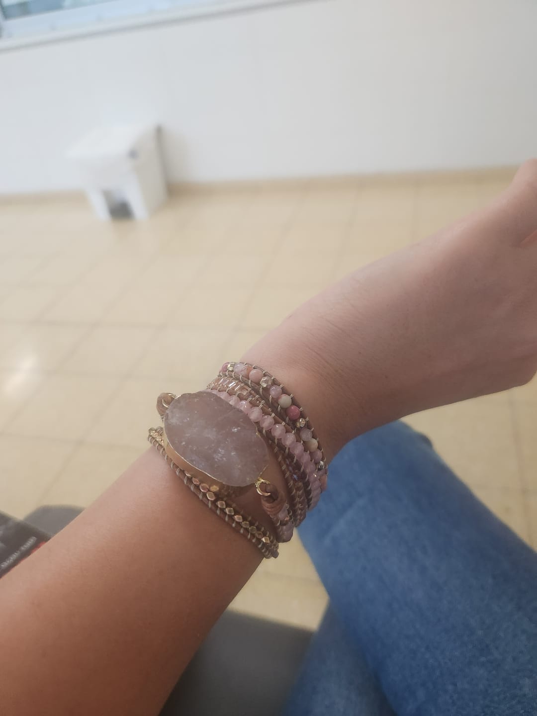 Customer photo review of צמיד אבן רוז קוורץ – אהבה, ריפוי ואיזון רגשי