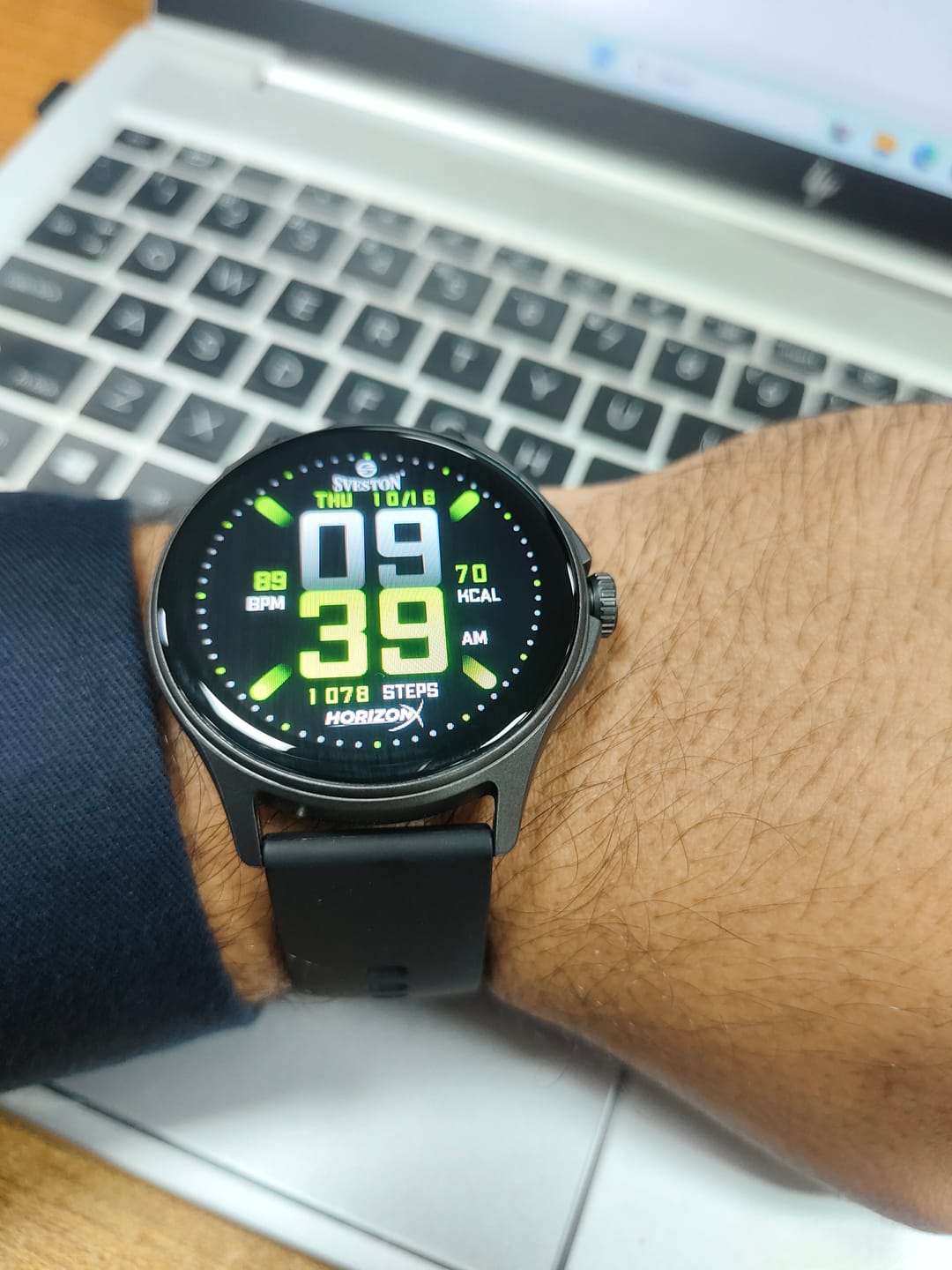 Customer photo review of Horizonx Smartwatch