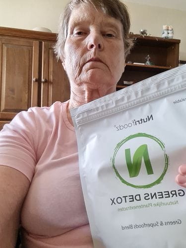 Customer photo review of Nutrifoodz® Greens Detox
