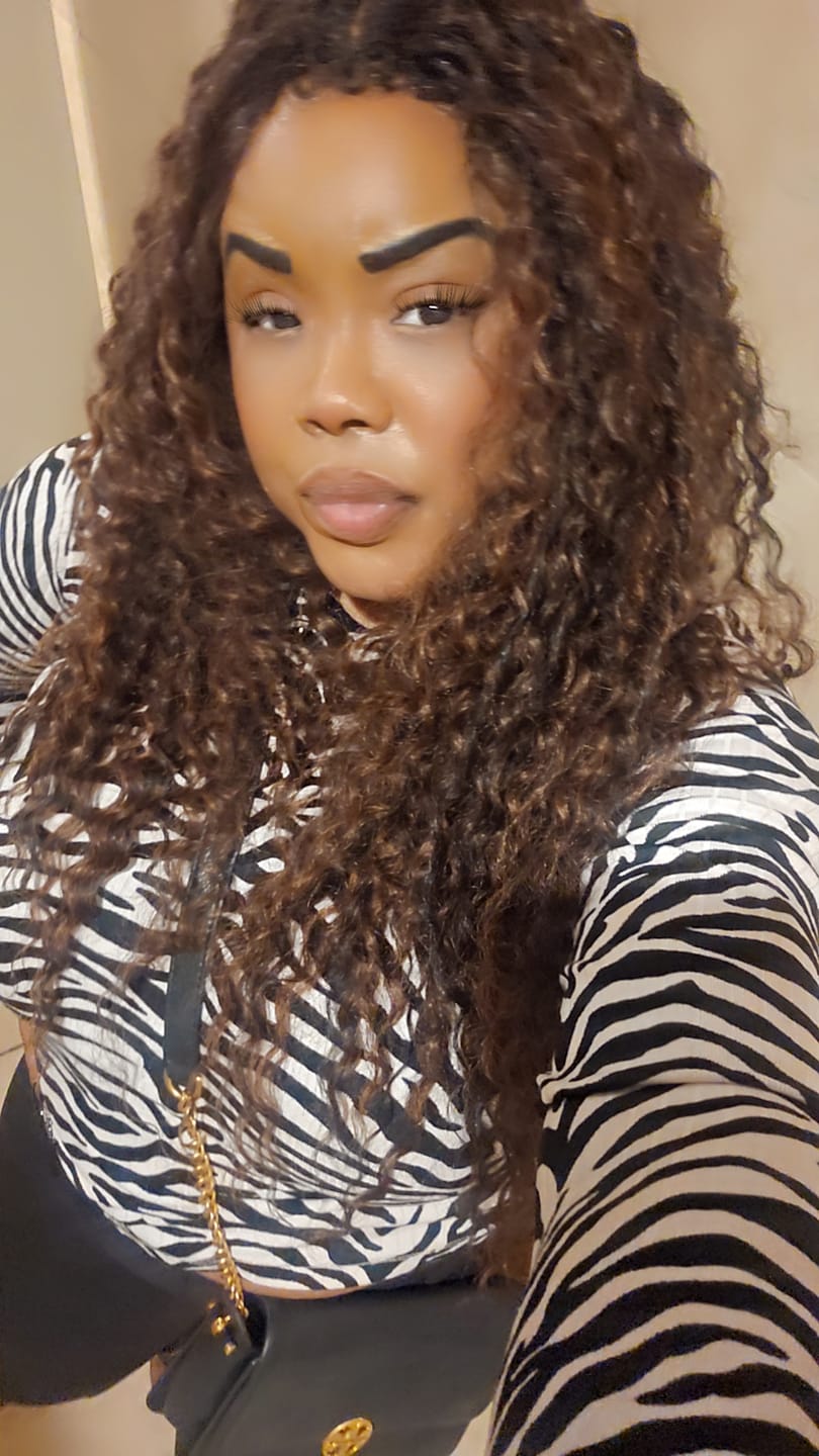 Customer photo review of Sensationnel Dashly HD Lace Front Wig - LACE UNIT 33
