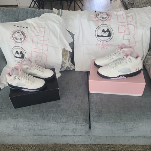 Customer photo review of Sneaker Emblem SNRT Sneaker Tees - Air Jordan 5 35th Anniversary