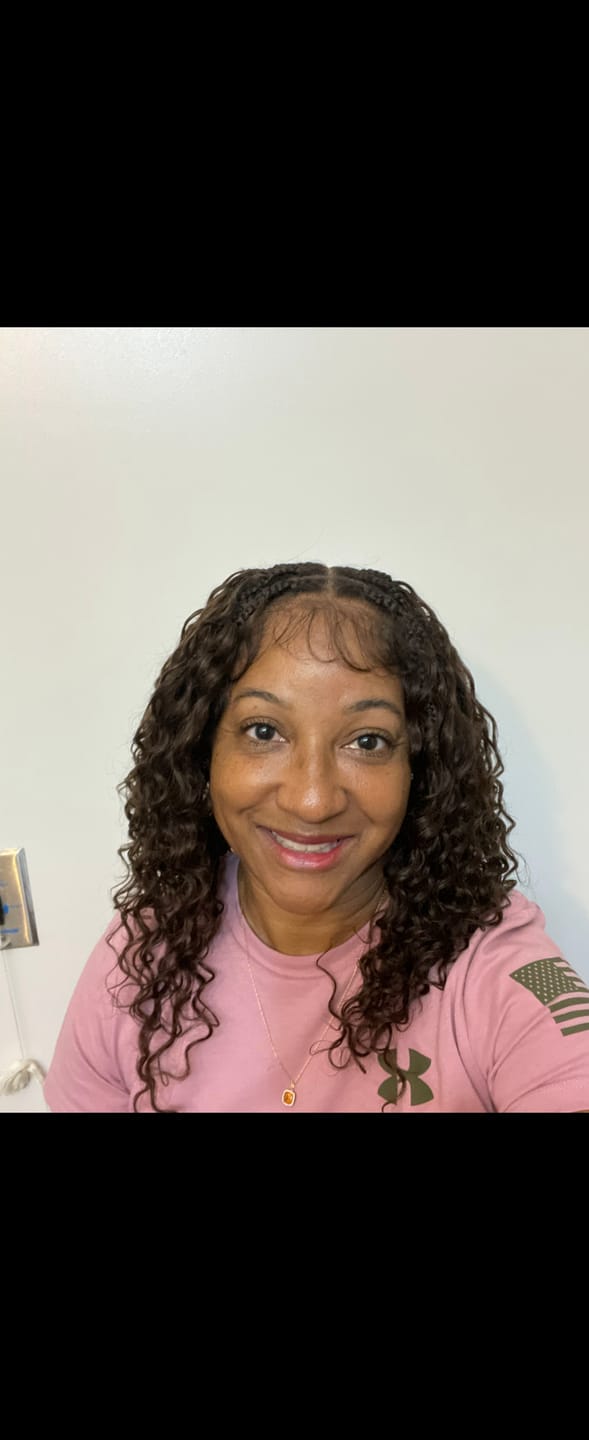 Customer photo review of Kiki - 16" Pre Bleached Swiss HD Lace Human Hair Curls Full Lace Knotless Boho Box Braided Wig