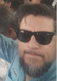 Customer photo review of Lentes De Sol Rb Wayfare Rb2140n Negro Brilloso Verde G15