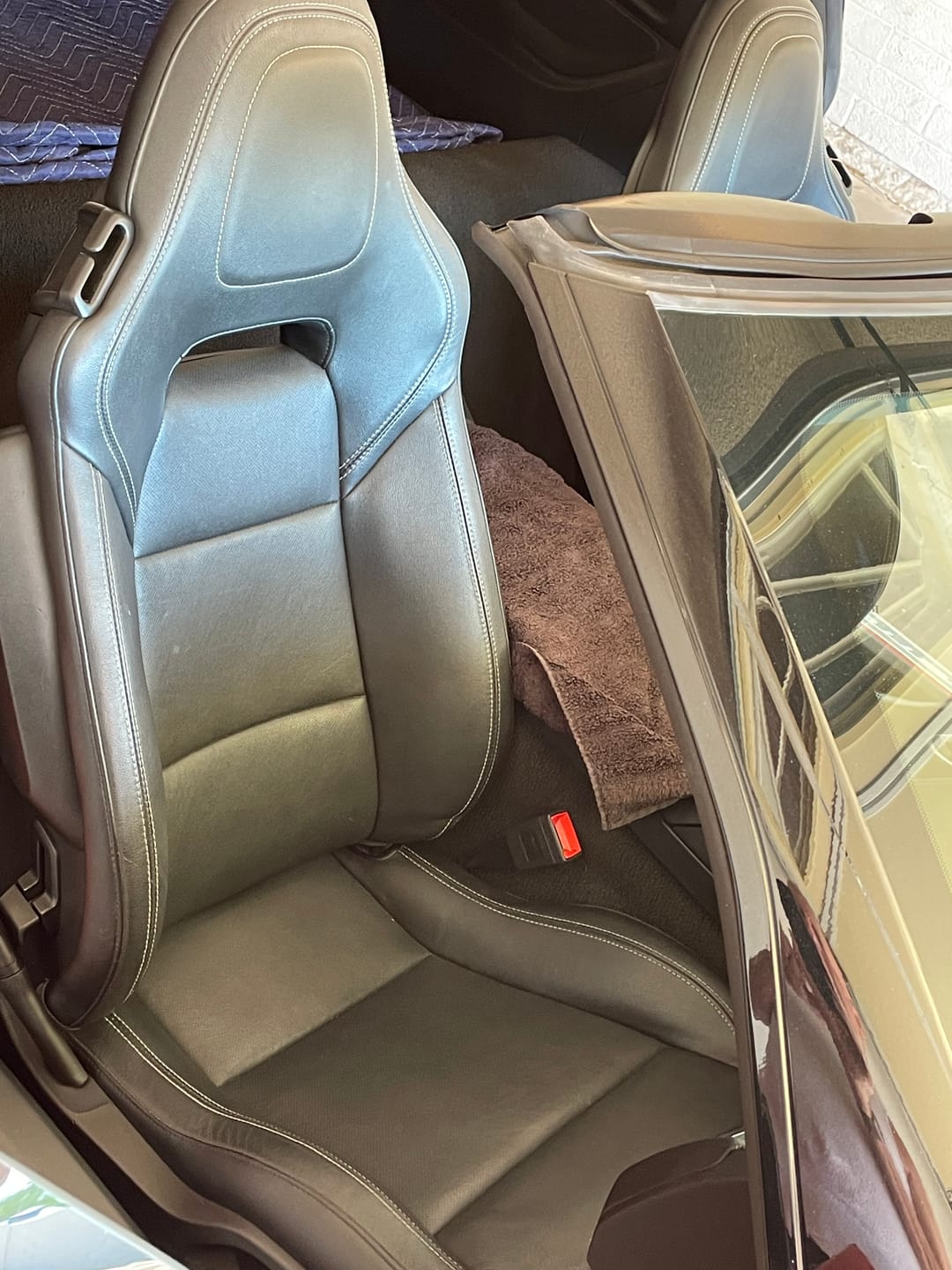 Customer photo review of Corvette C7 Custom Leather Seat Covers