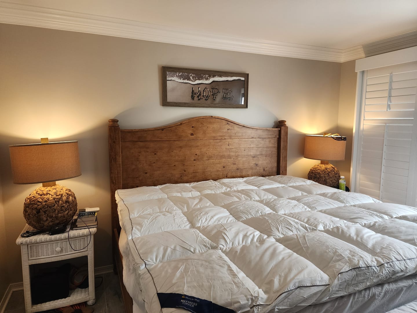 Customer photo review of Muscle Mat Luxury Mattress Topper - 4 Inches Thick