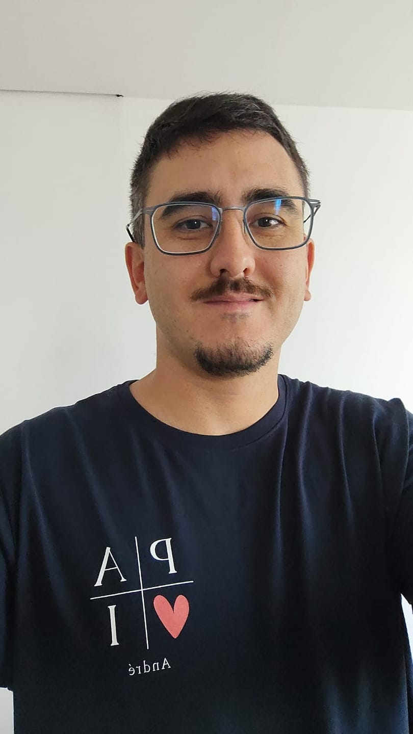 Customer photo review of Camiseta Personalizada MÃE / PAI E FILHOS - Algodão Peruano