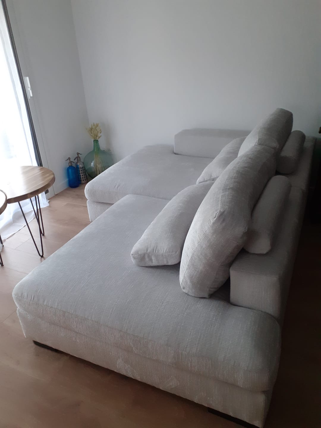 Customer photo review of Canapé d'angle convertible grande méridienne MONTPARNASSE
