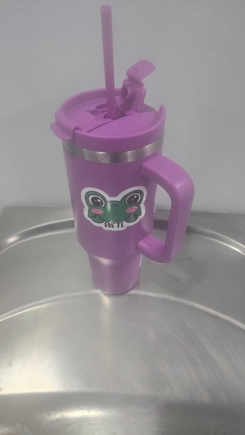 Customer photo review of Pa' ti (Sticker Laminado)
