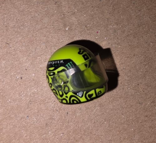 Customer photo review of Lando Norris 2025 Nano Helmet