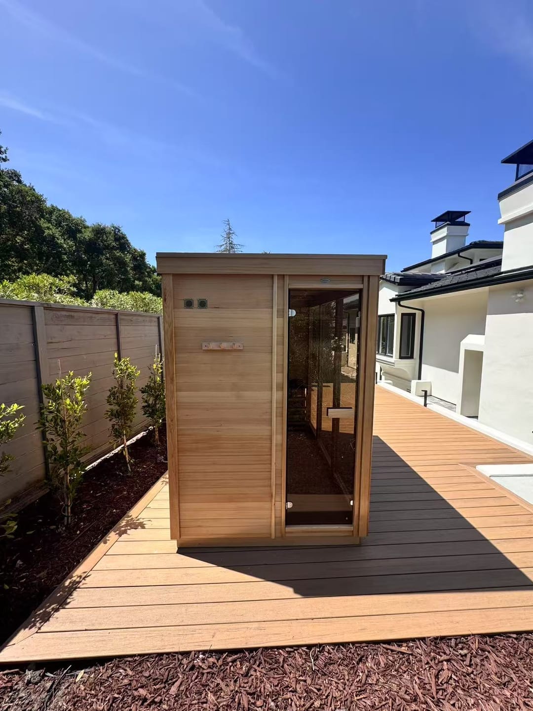 Customer photo review of Smartmak® Modern Box Outdoor Sauna - Box 2