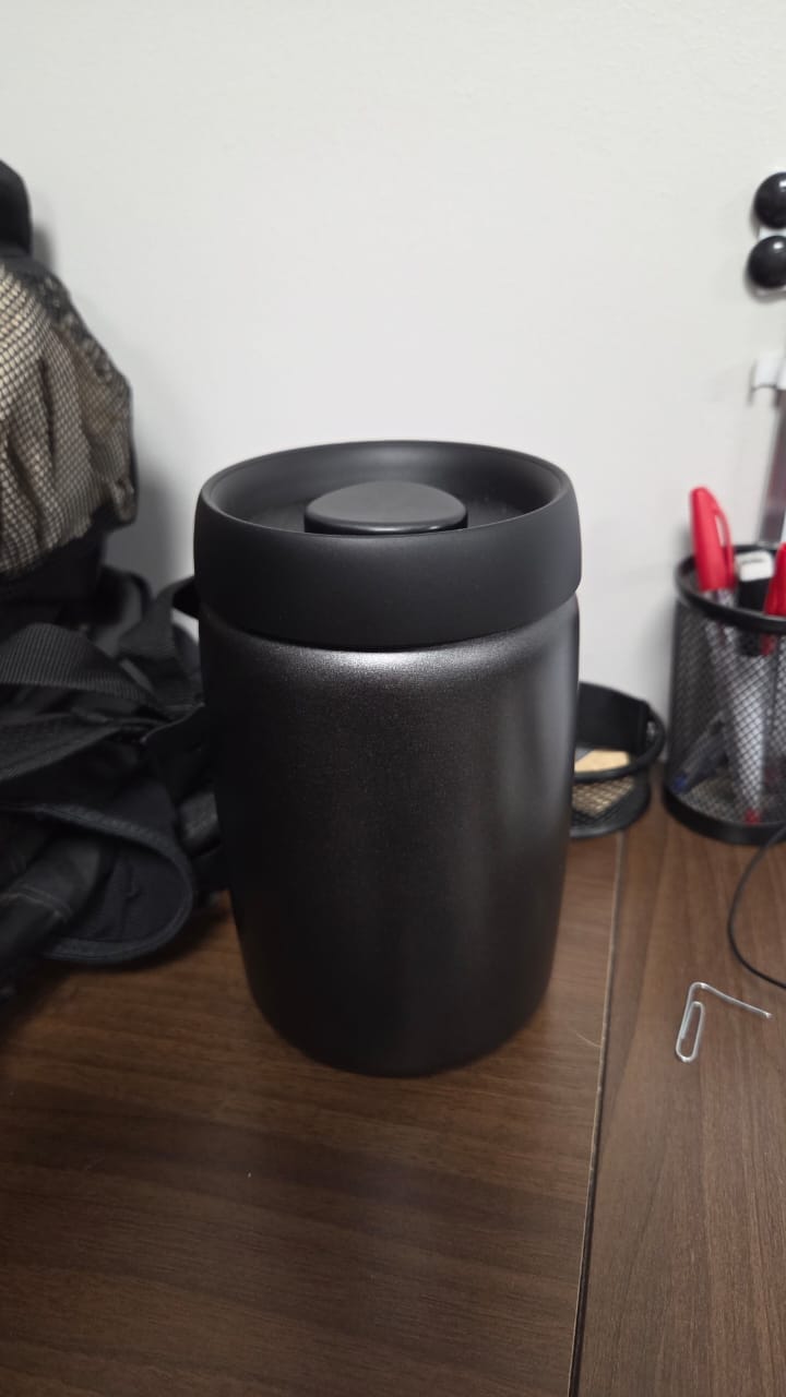 Customer photo review of Contenedor De Café Vacuum Negro 500g