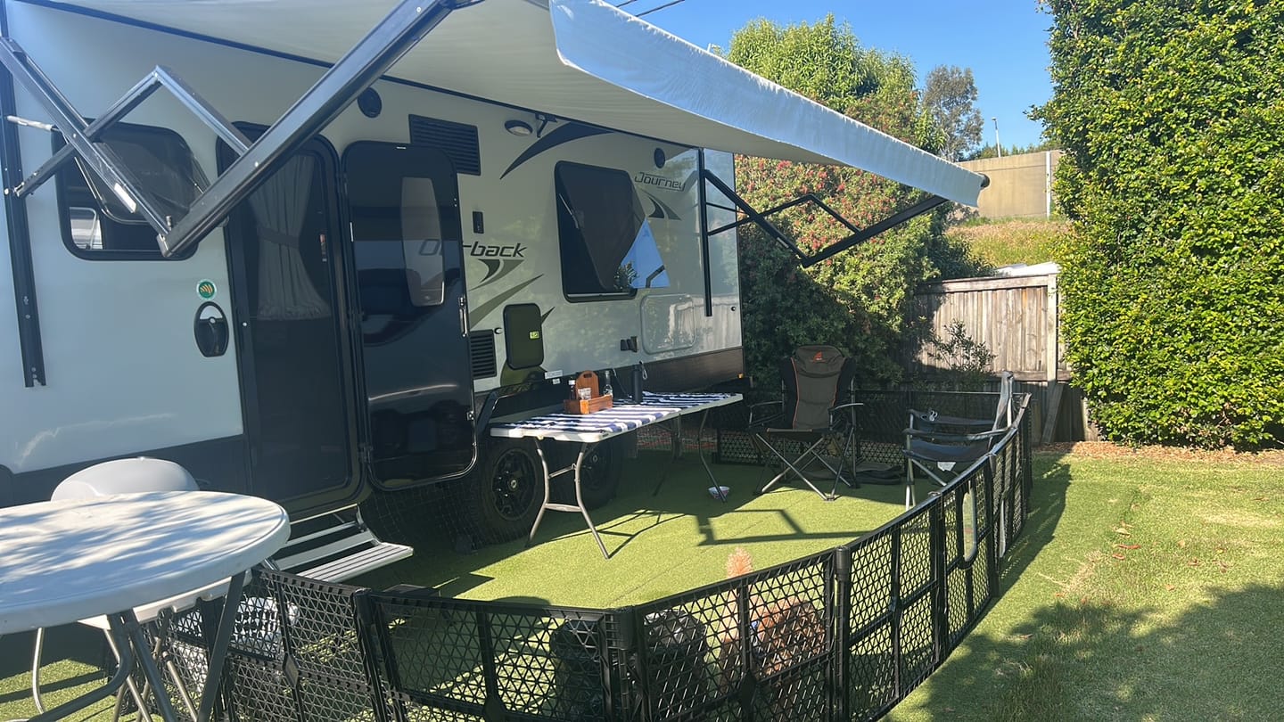 Customer photo review of Puppy Pen Portable Playpen for Outdoor