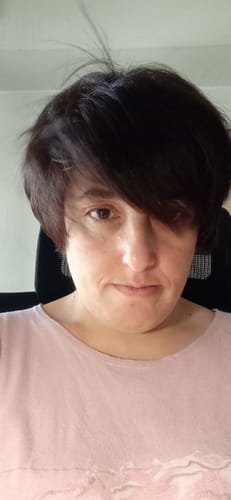 Customer photo review of Instant Dye Shampoo