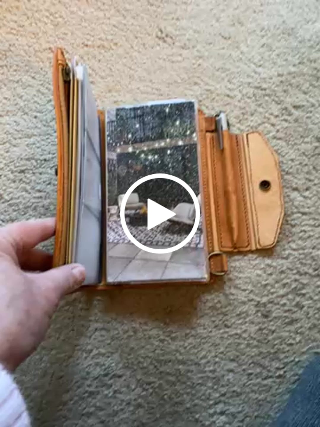 Customer video review of ApplePig Try Bag book