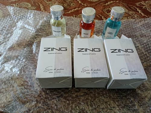 Customer photo review of Signature Perfumes Bundle of 3