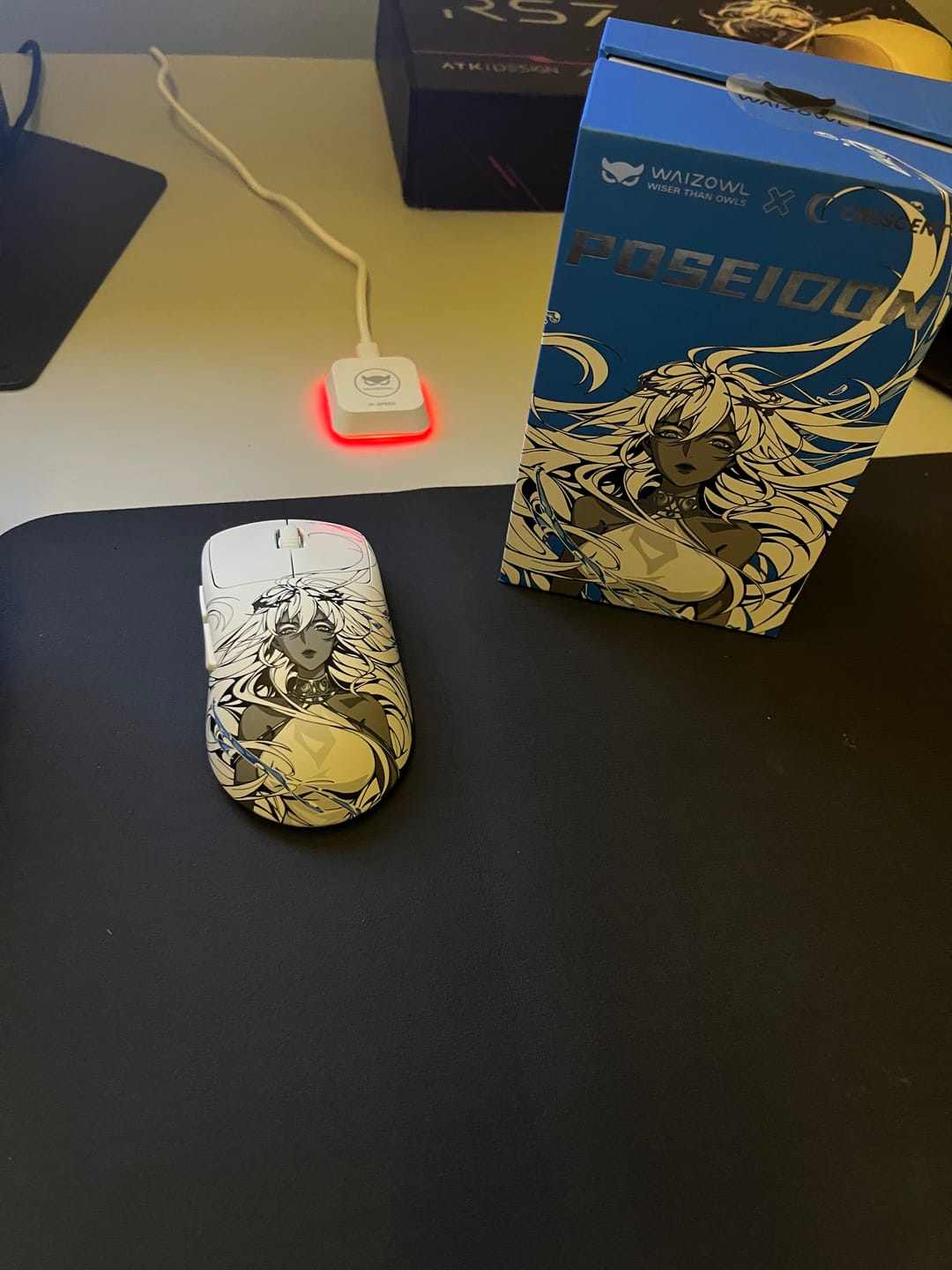 Customer photo review of Waizowl OGM Pro V2 Wireless Mouse