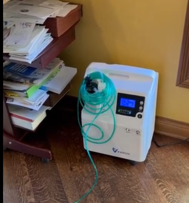 Customer photo review of VARON 5L Premium Home Oxygen Concentrator Serene 5