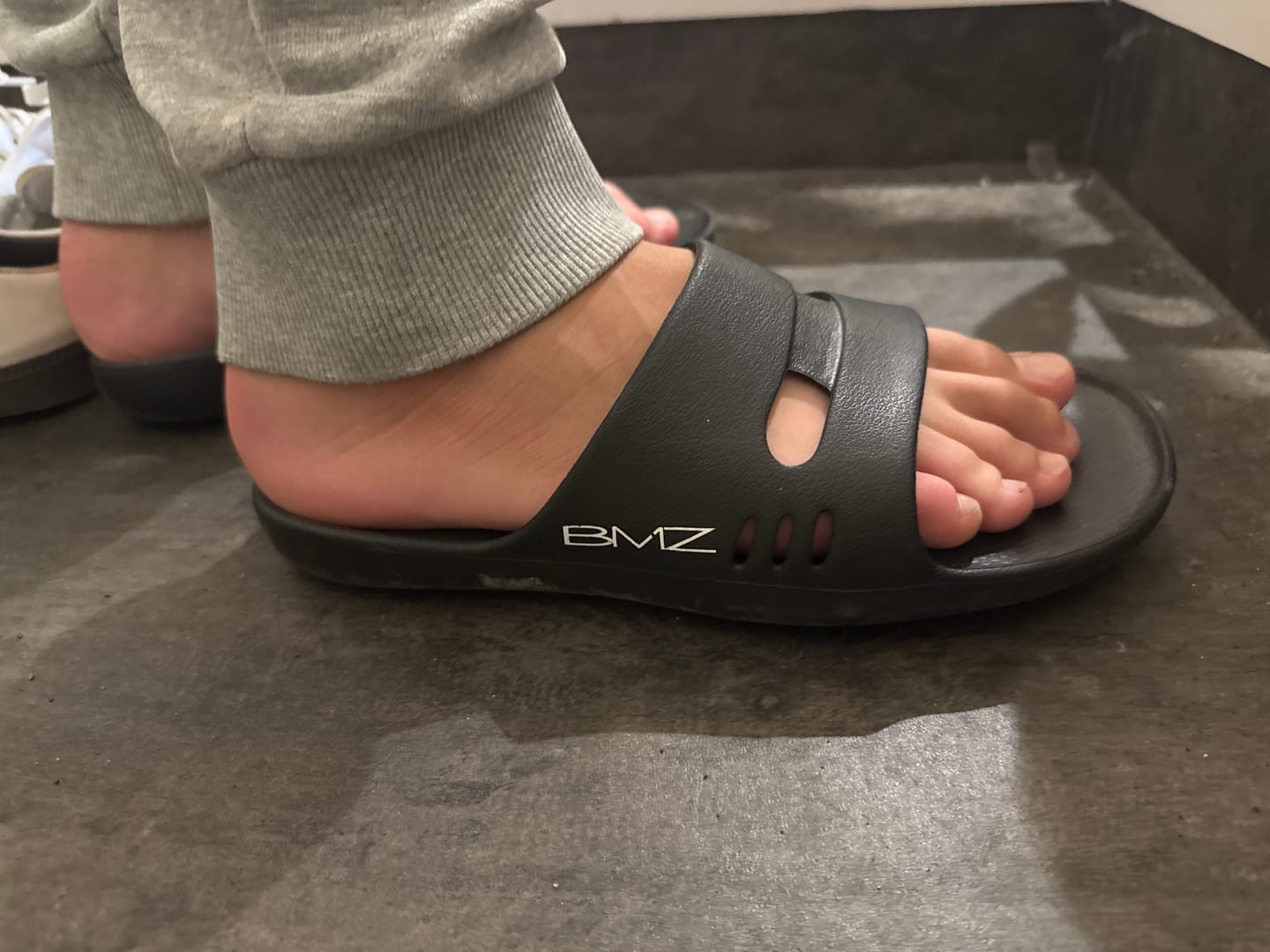 Customer photo review of アシトレサンダル（バンド） ｜リカバリーサンダル