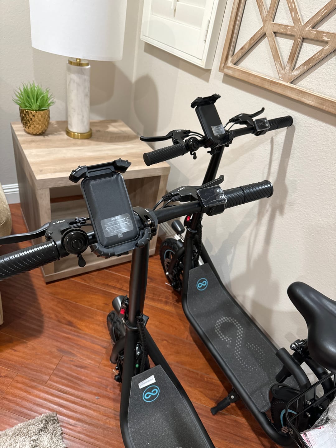 Customer photo review of 🎁 Phone Holder For EBike and EScooter【3S Quick Install】 (100% off)
