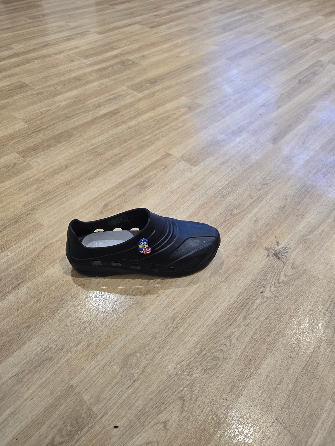 Customer photo review of Oxypas Unisex Washable Shoes for Nurses